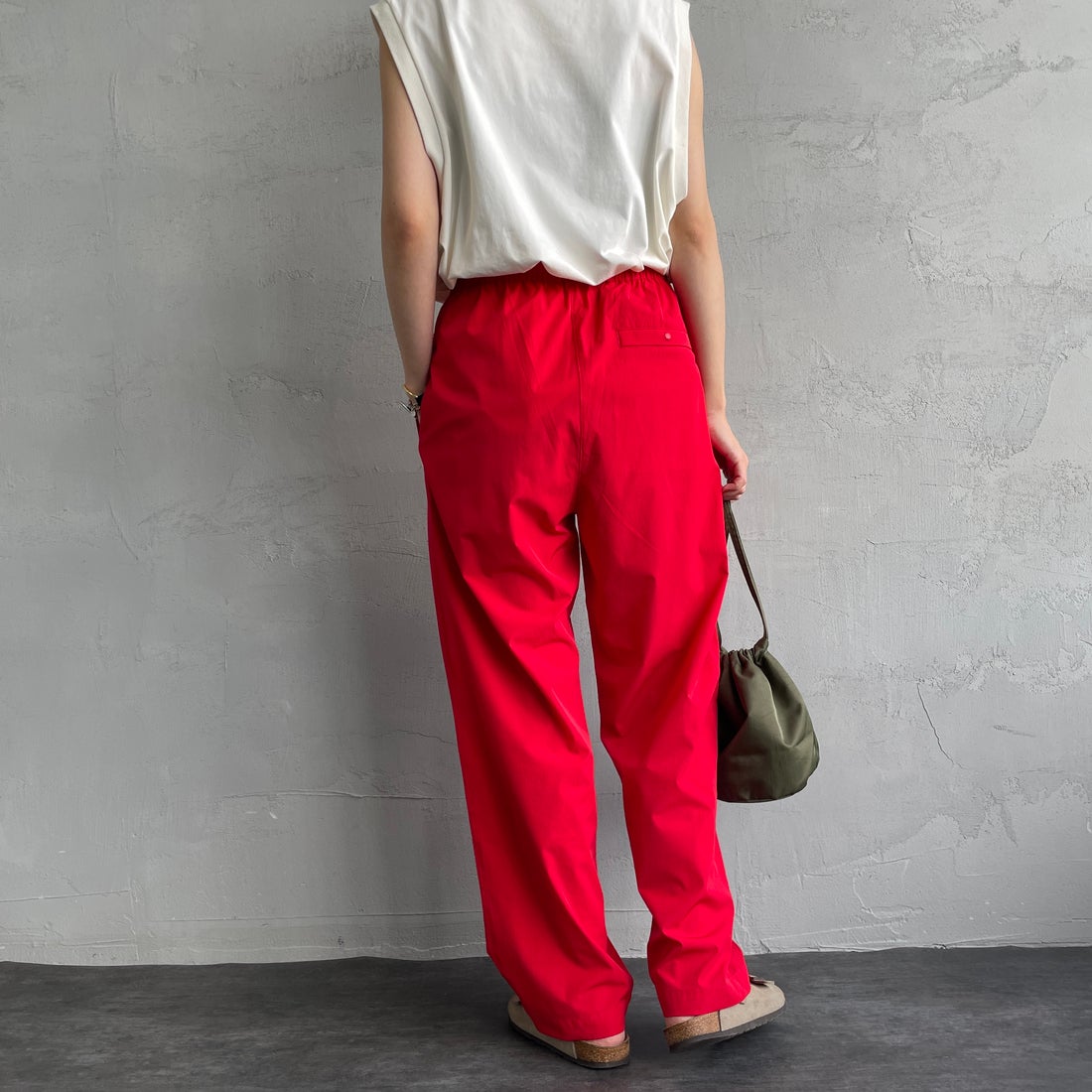 Jeans Factory Clothes [ジーンズファクトリークローズ] 7DAYSナイロンイージーパンツ [IN11-PT-5] ﾚｯﾄﾞ &&モデル身長：160cm 着用サイズ：F&&