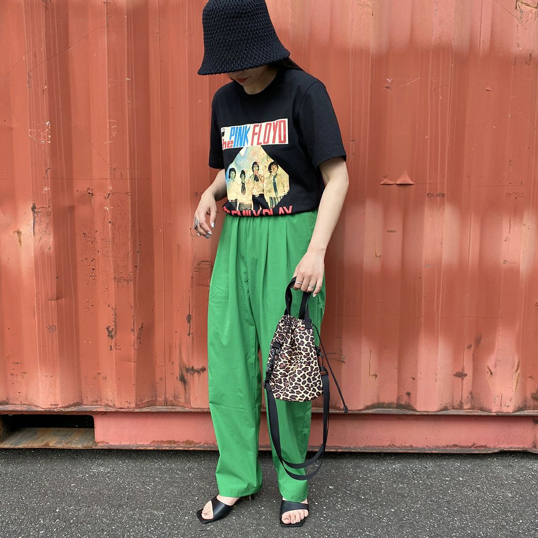 Jeans Factory Clothes [ジーンズファクトリークローズ] 7DAYSナイロンイージーパンツ [IN11-PT-5] ｸﾞﾘｰﾝ &&モデル身長：156cm 着用サイズ：F&&