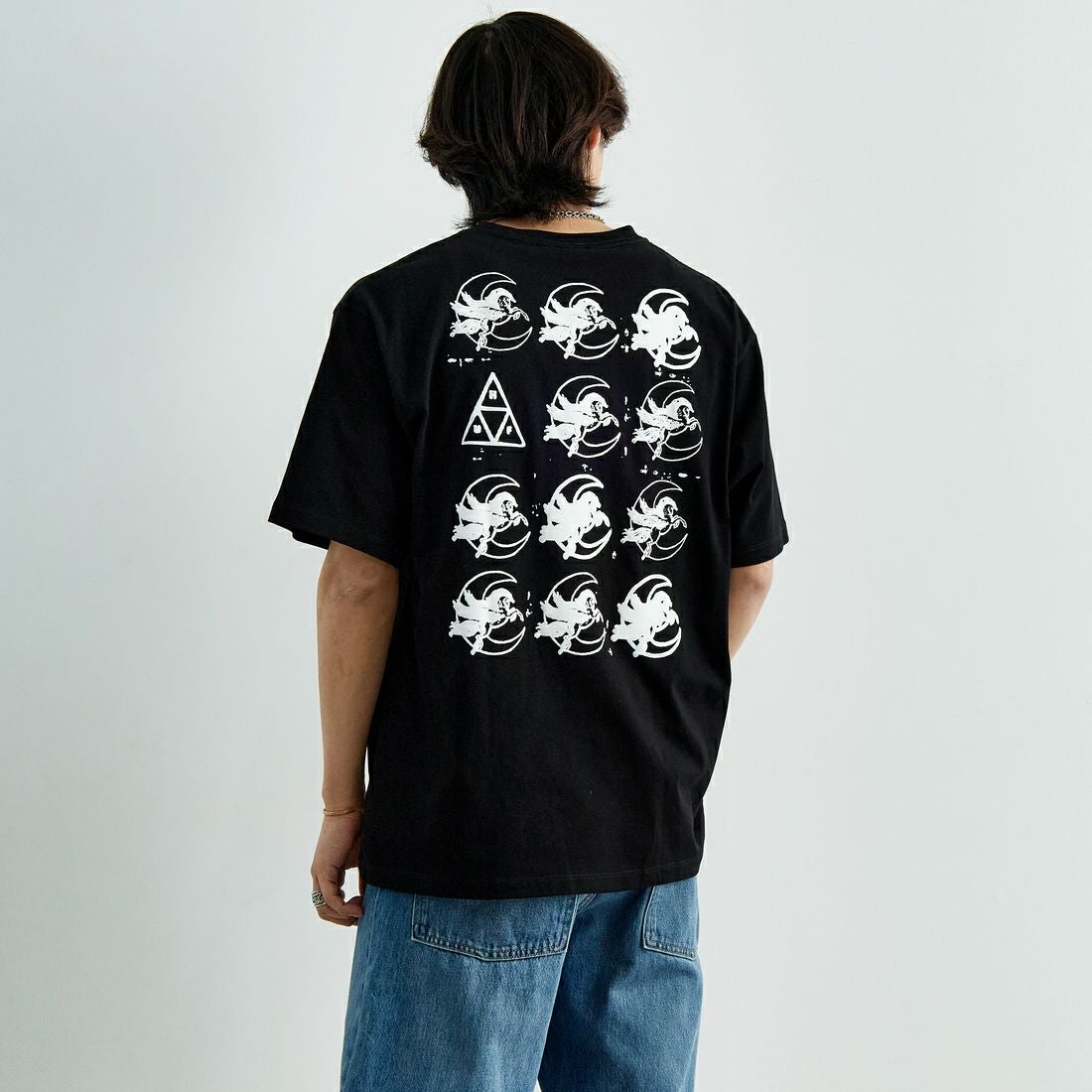 BLACK&&モデル身長：179cm 着用サイズ：L&&