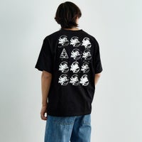 BLACK&&モデル身長：179cm 着用サイズ：L&&