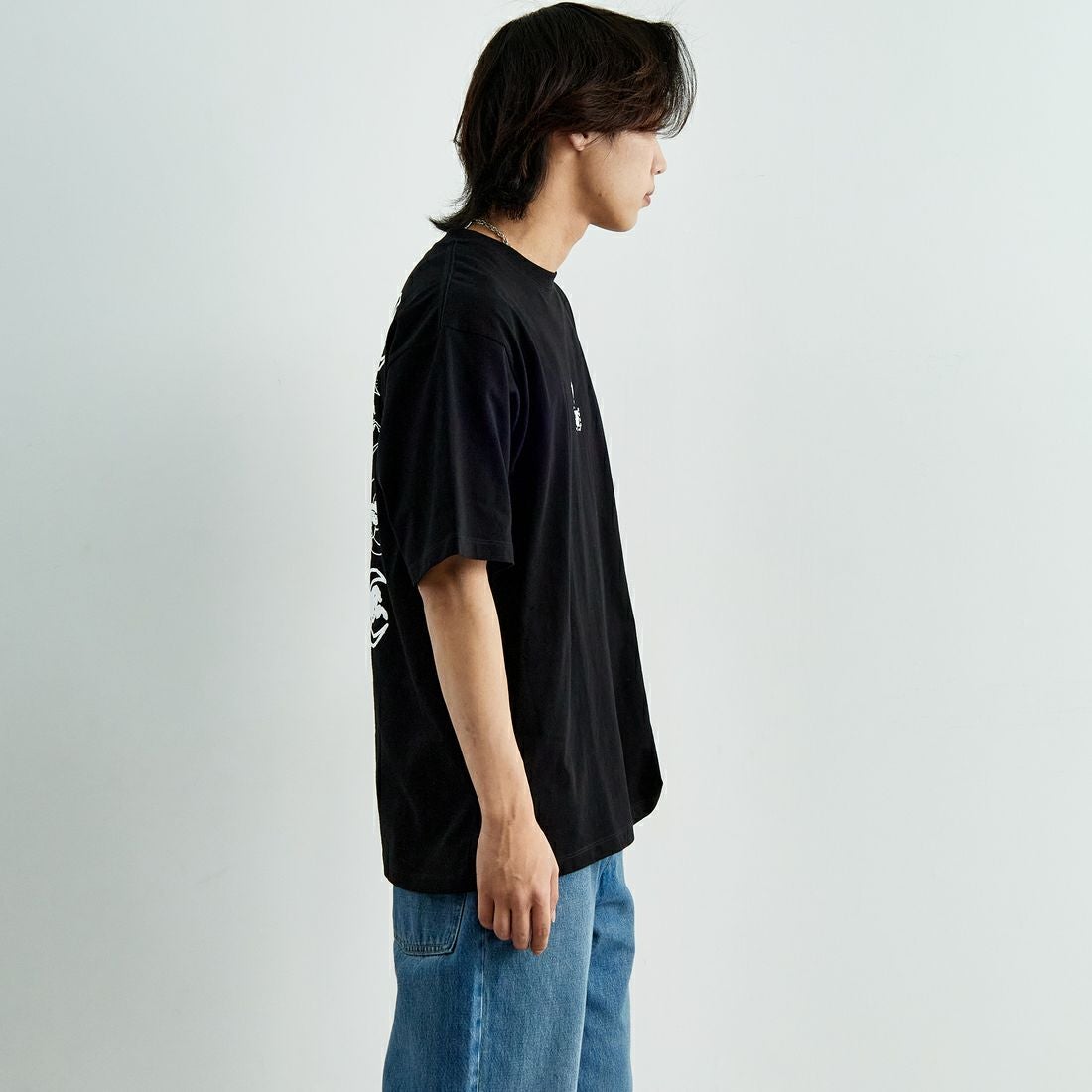 HUF [ハフ] ペガサス ショートスリーブTシャツ [TS02399] BLACK &&モデル身長：179cm 着用サイズ：L&&