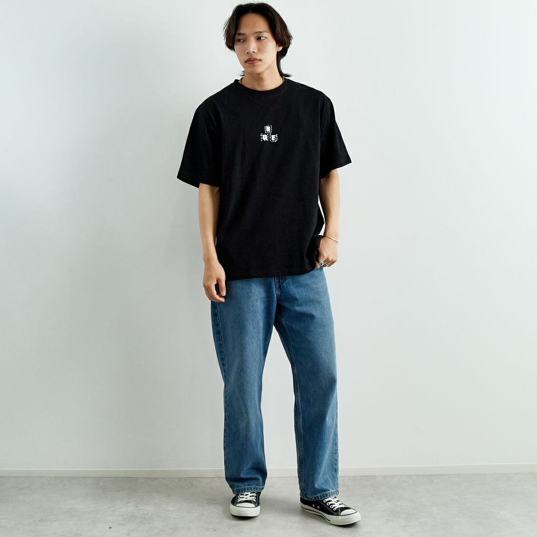 HUF [ハフ] ペガサス ショートスリーブTシャツ [TS02399] BLACK &&モデル身長：179cm 着用サイズ：L&&