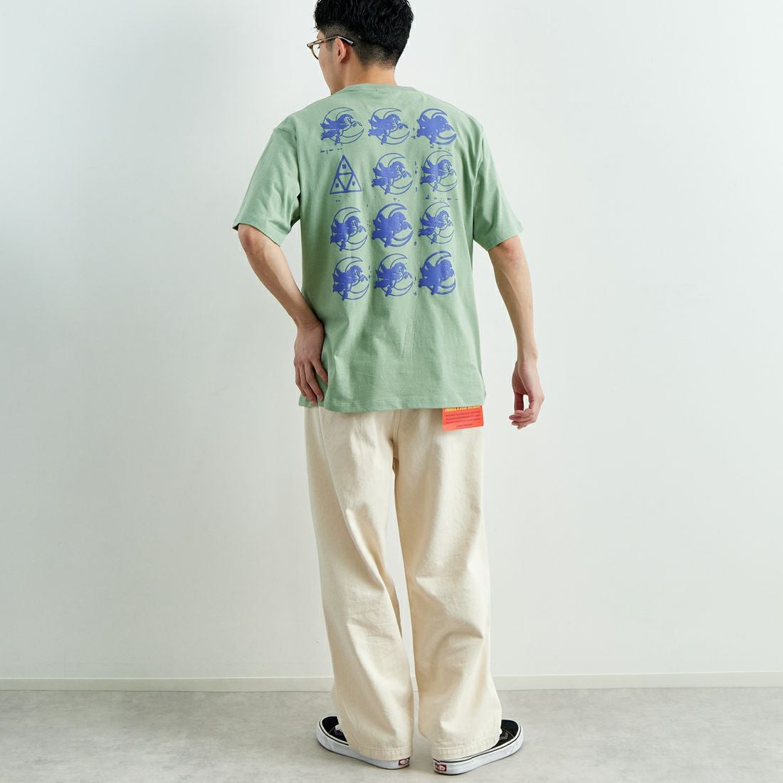 HUF [ハフ] ペガサス ショートスリーブTシャツ [TS02399] BASIL &&モデル身長：168cm 着用サイズ：M&&