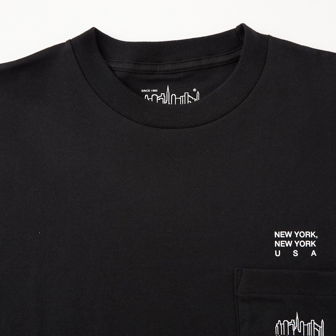 MANHATTAN PORTAGE [マンハッタンポーテージ] スカイラインロゴ ショートスリーブポケットTシャツ [MP-M611] BLACK