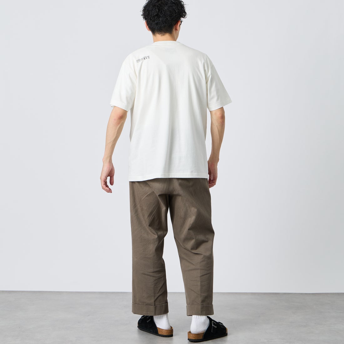 MANHATTAN PORTAGE [マンハッタンポーテージ] スカイラインロゴ ショートスリーブポケットTシャツ [MP-M611] WHITE &&モデル身長：167cm 着用サイズ：M&&