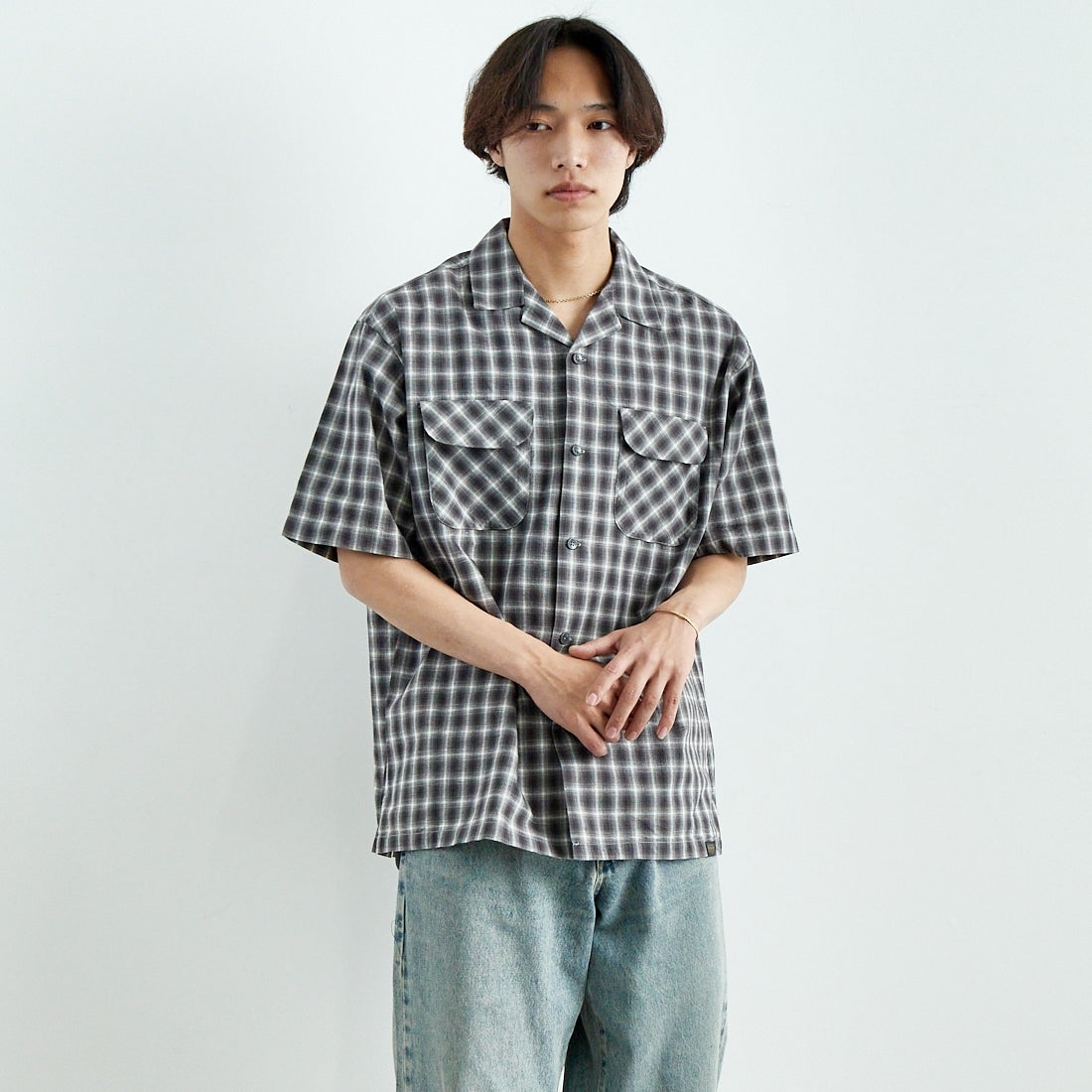 75 GRAY/WH&&モデル身長：179cm 着用サイズ：L&&