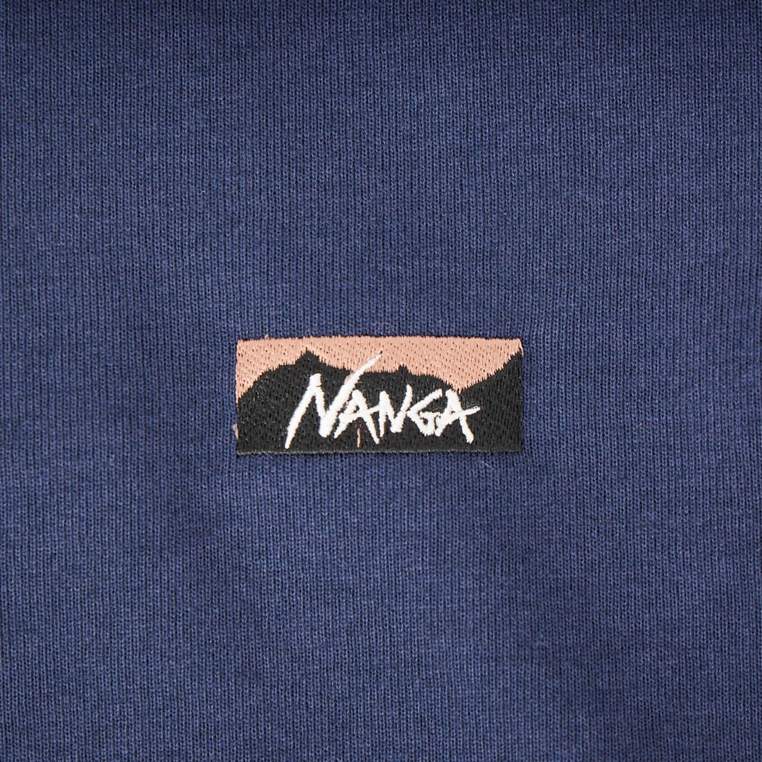 NANGA [ナンガ] エコハイブリッド ボックスロゴ刺繍Tシャツ [NW2411-1G803] D.NVY