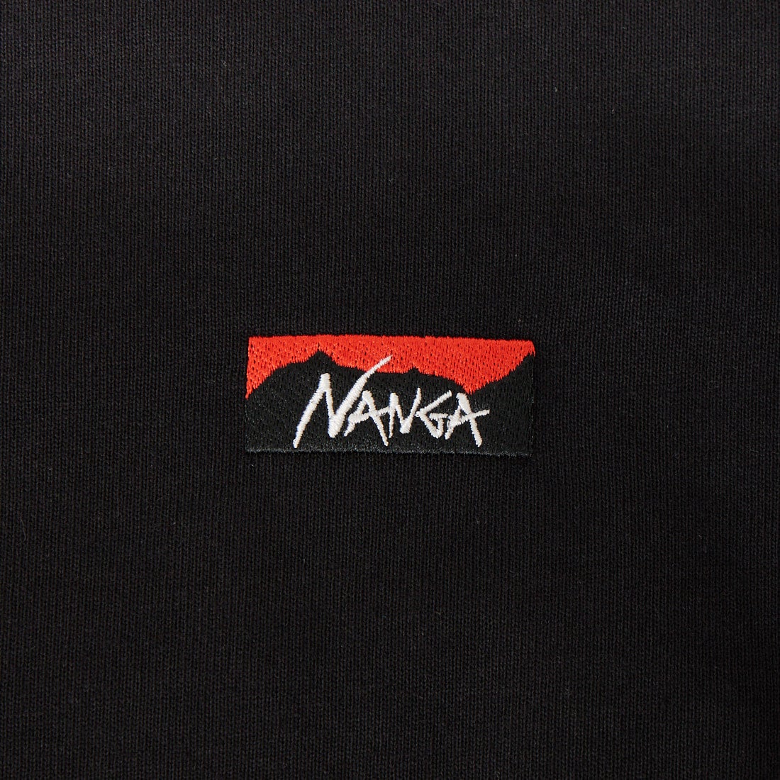 NANGA [ナンガ] エコハイブリッド ボックスロゴ刺繍Tシャツ [NW2411-1G803] BLK