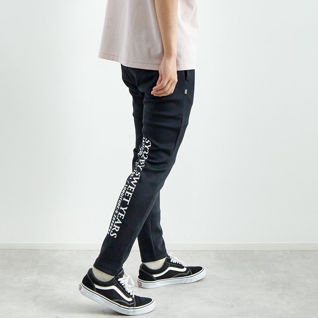 SY32 [エスワイサーティトゥ] ダブルニットスキニーパンツ [15006] BLACK &&モデル身長：179cm 着用サイズ：L&&