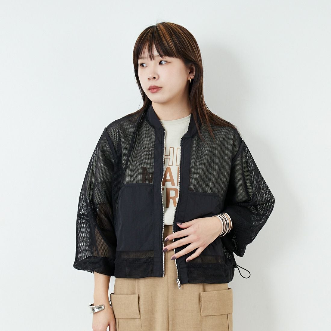 09 BLACK&&モデル身長：167cm 着用サイズ：F&&