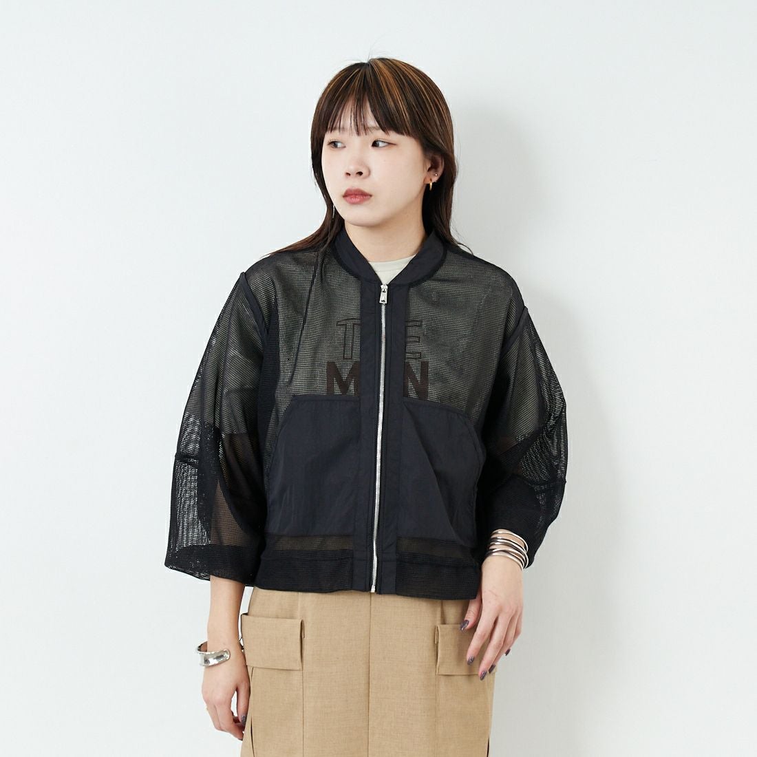 Maison de L'allure [メゾン ドゥ ラリュール] メッシュブルゾン [M25112020] 09 BLACK &&モデル身長：167cm 着用サイズ：F&&