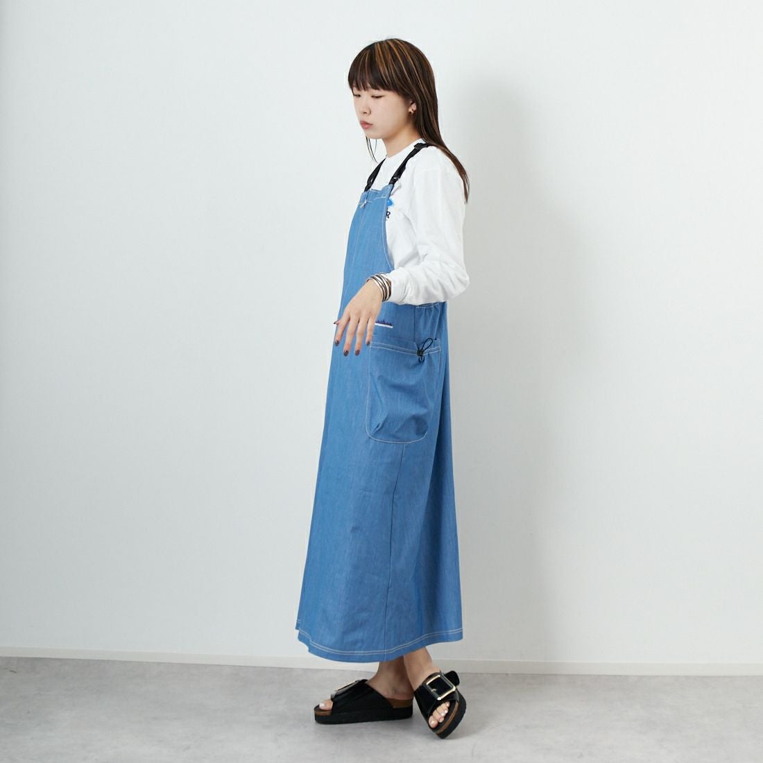 THOUSAND MILE [サウザンド マイル] フロントジップ サロペットワンピース [TM251TD00342] LT.BLUE &&モデル身長：167cm 着用サイズ：F&&