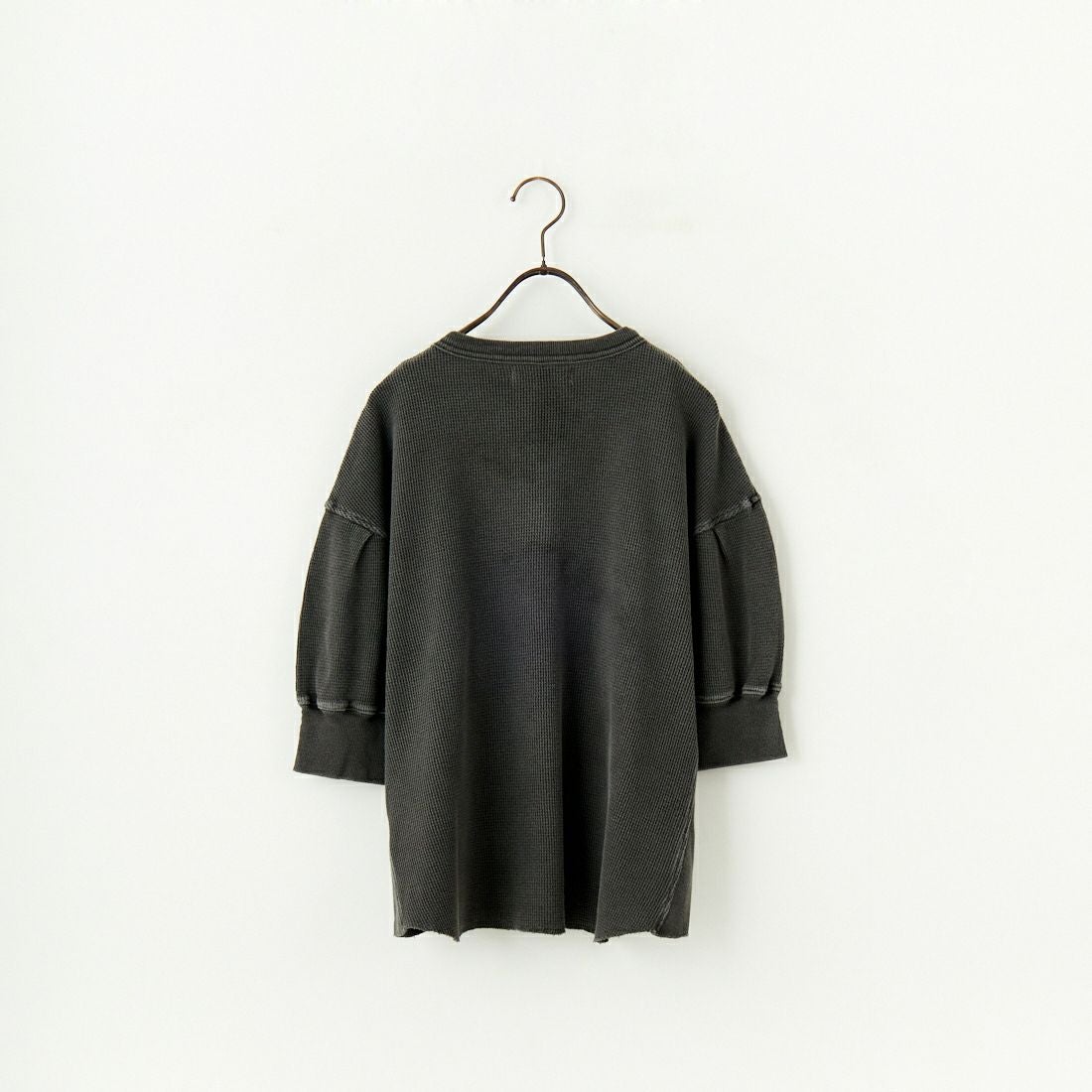 ESTROISLOSE [エストゥロワルーズ] ワッフルピグメント加工 プルオーバー [EC25110] 88 CHARCOA