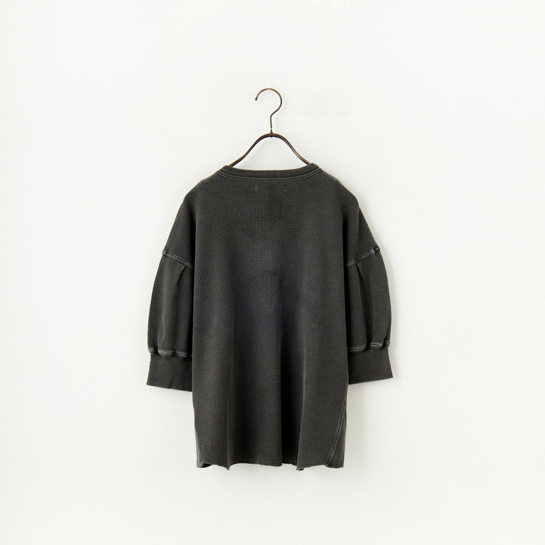 ESTROISLOSE [エストゥロワルーズ] ワッフルピグメント加工 プルオーバー [EC25110] 88 CHARCOA