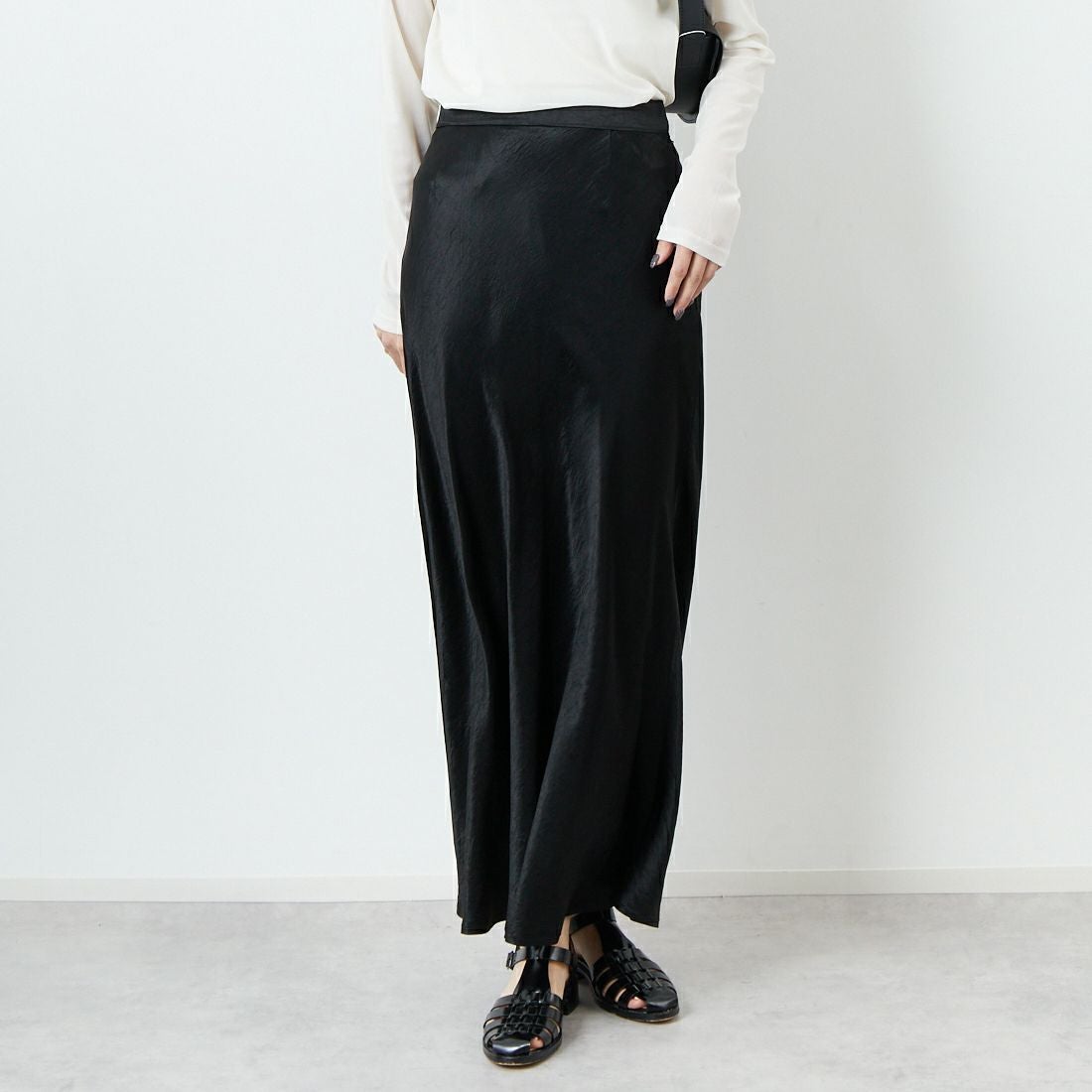 004 ﾌﾞﾗｯｸ&&モデル身長：167cm 着用サイズ：F&&