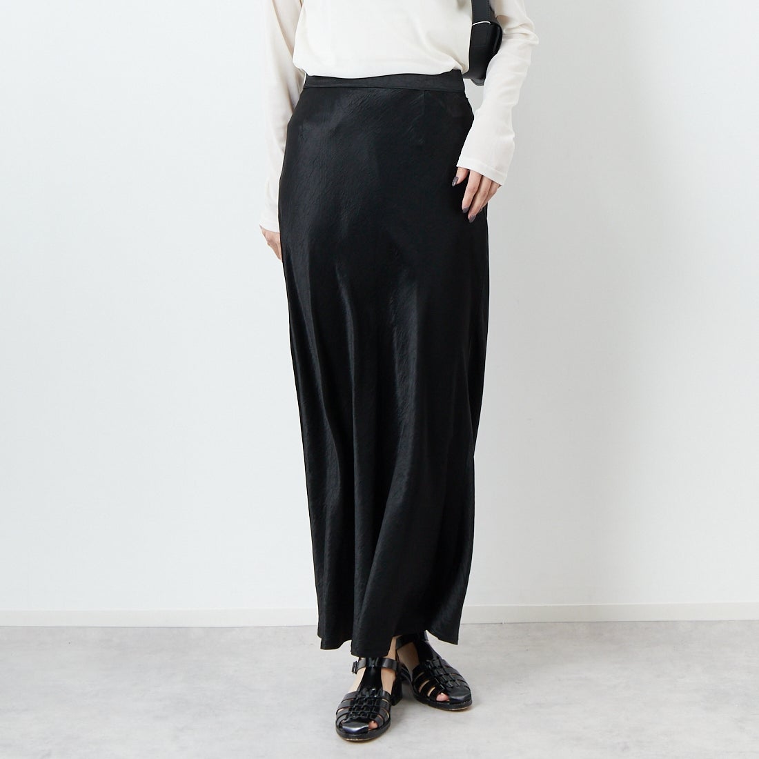 004 ﾌﾞﾗｯｸ&&モデル身長：167cm 着用サイズ：F&&