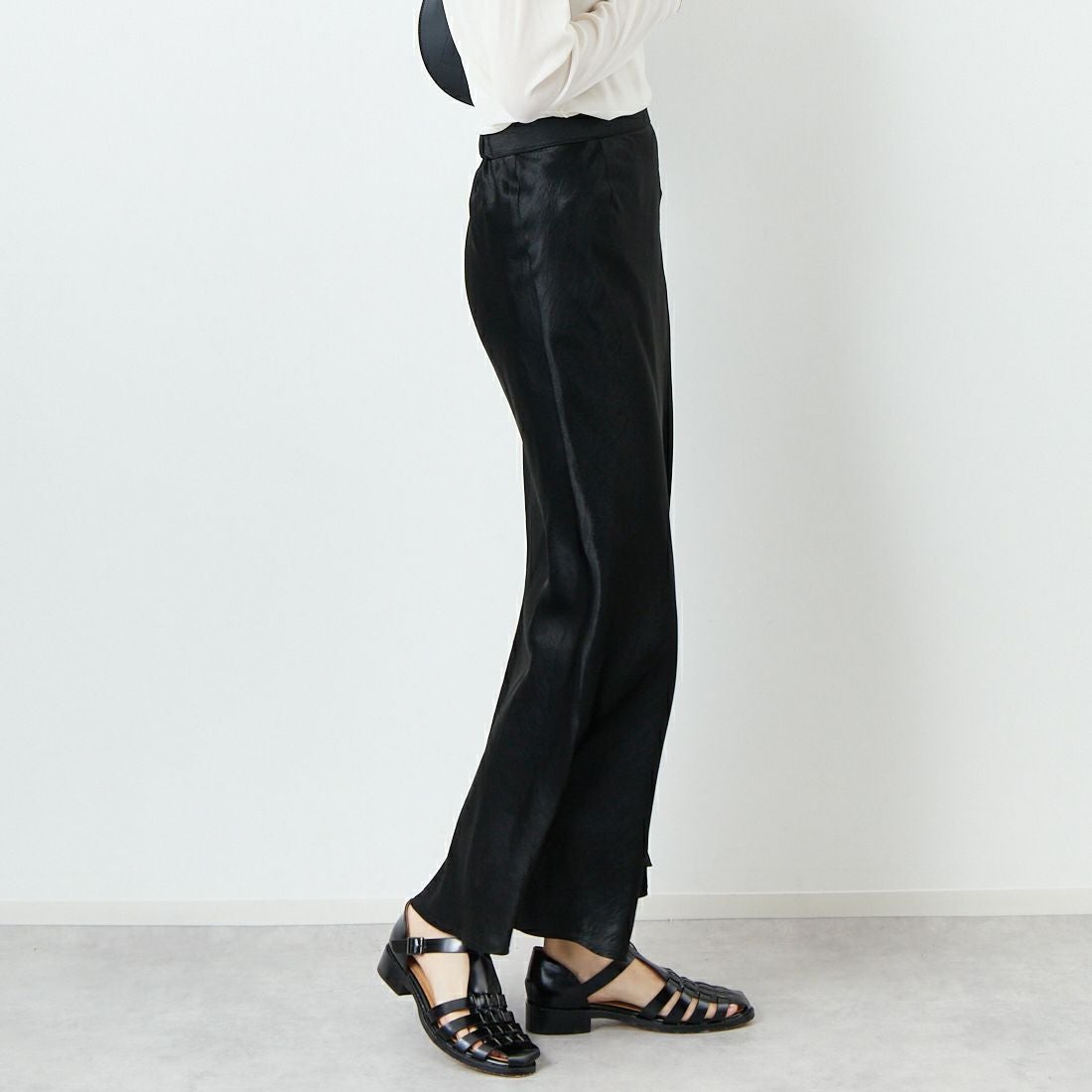 Jeans Factory Clothes [ジーンズファクトリークローズ] メロンヴィンテージサテンスカート [21254053]004 ﾌﾞﾗｯｸ &&モデル身長：167cm 着用サイズ：F&&