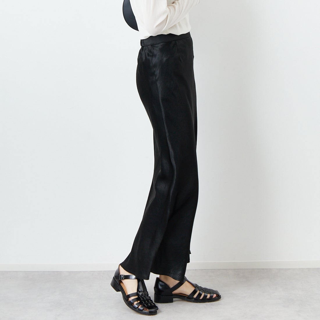 Jeans Factory Clothes [ジーンズファクトリークローズ] メロンヴィンテージサテンスカート [21254053]004 ﾌﾞﾗｯｸ &&モデル身長：167cm 着用サイズ：F&&