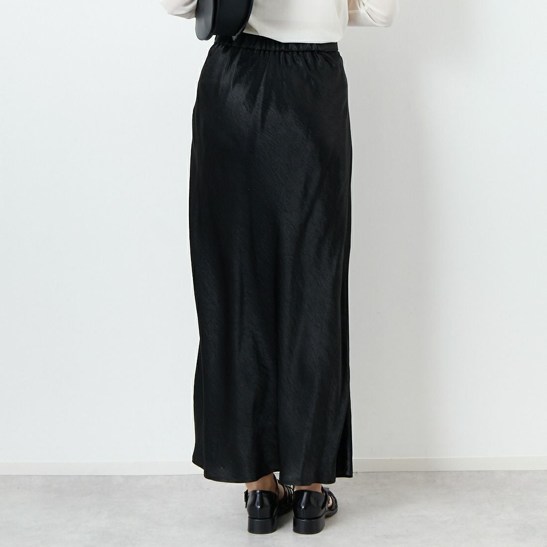 Jeans Factory Clothes [ジーンズファクトリークローズ] メロンヴィンテージサテンスカート [21254053]004 ﾌﾞﾗｯｸ &&モデル身長：167cm 着用サイズ：F&&