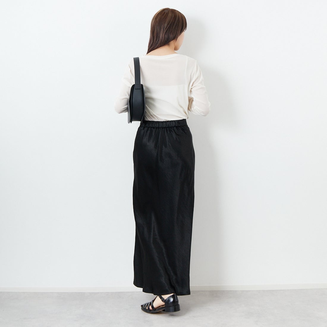 Jeans Factory Clothes [ジーンズファクトリークローズ] メロンヴィンテージサテンスカート [21254053]004 ﾌﾞﾗｯｸ &&モデル身長：167cm 着用サイズ：F&&