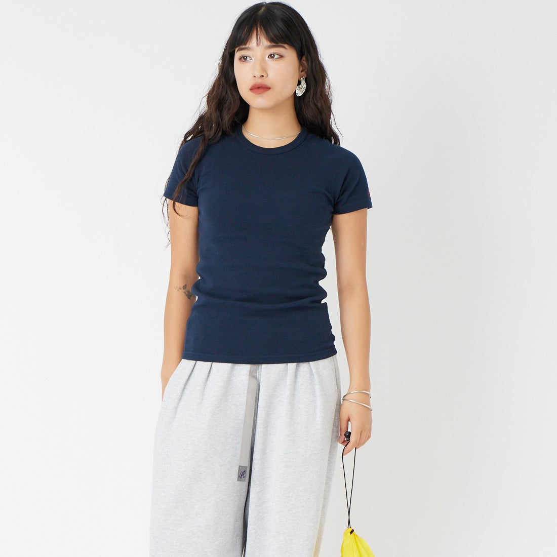 HOLLYWOOD RANCH MARKET [ハリウッドランチマーケット] ストレッチフライス ショートスリーブTシャツ [1004675] DARK NAVY &&モデル身長：162cm 着用サイズ：S&&