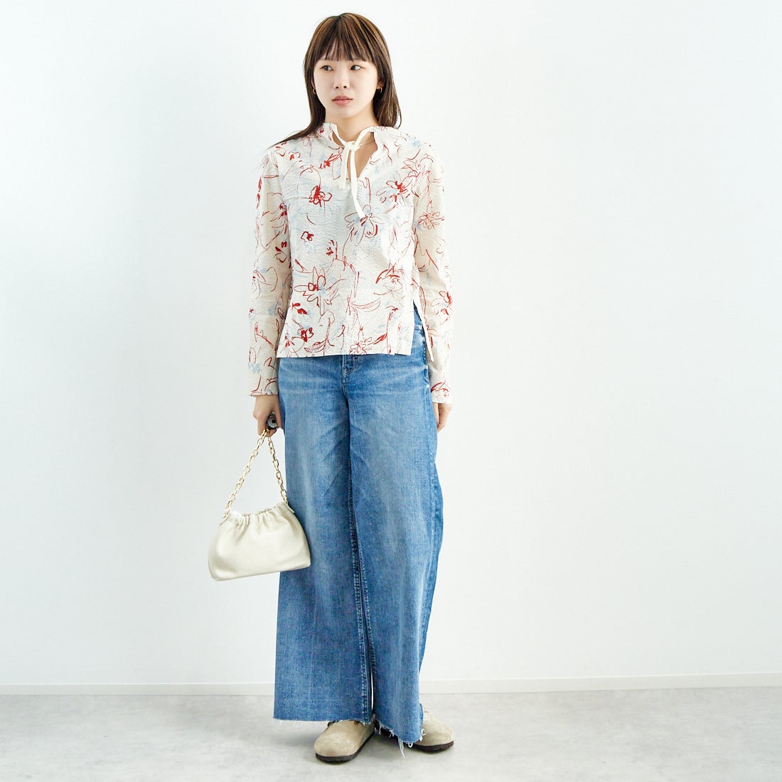 MEYAME [メヤメ] コットンプリントブラウス [MEY-2017] WHITE &&モデル身長：167cm 着用サイズ：F&&