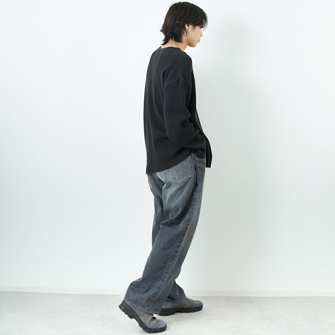 Name. [ネーム] ワッフルテープド ルーズスリーブTシャツ [NMCU-028] NATURAL &&モデル身長：179cm 着用サイズ：1&&