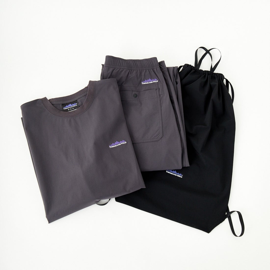 THOUSAND MILE [サウザンド マイル] ショートスリーブTシャツ&パンツ 3Pセットアップ [TM251NP00011] CHARCOAL