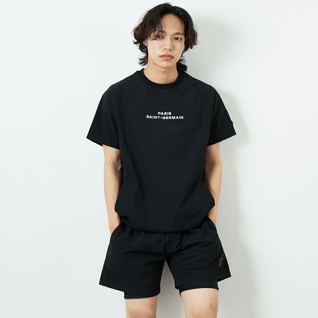 BLACK&&モデル身長：179cm 着用サイズ：M&&