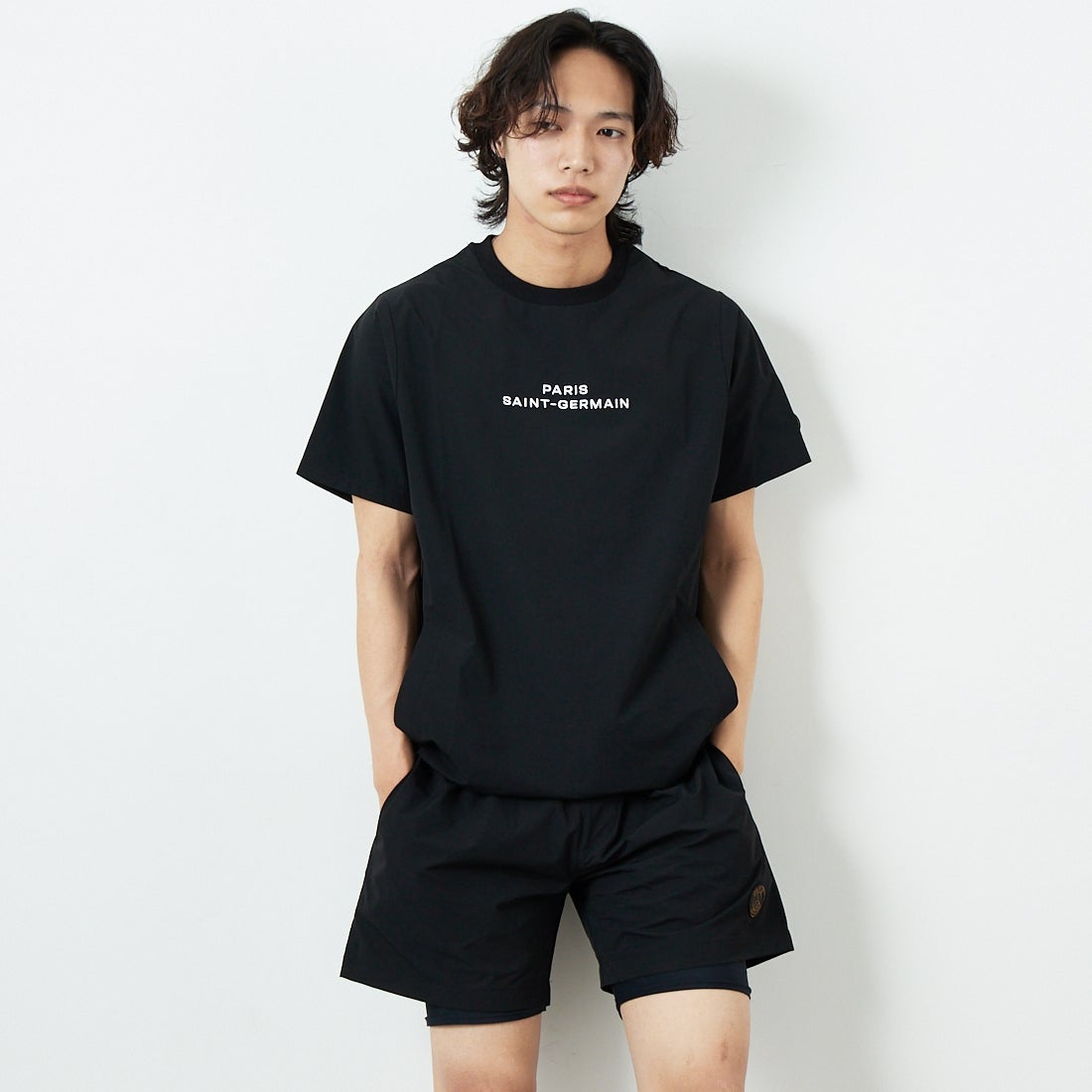 BLACK&&モデル身長：179cm 着用サイズ：M&&