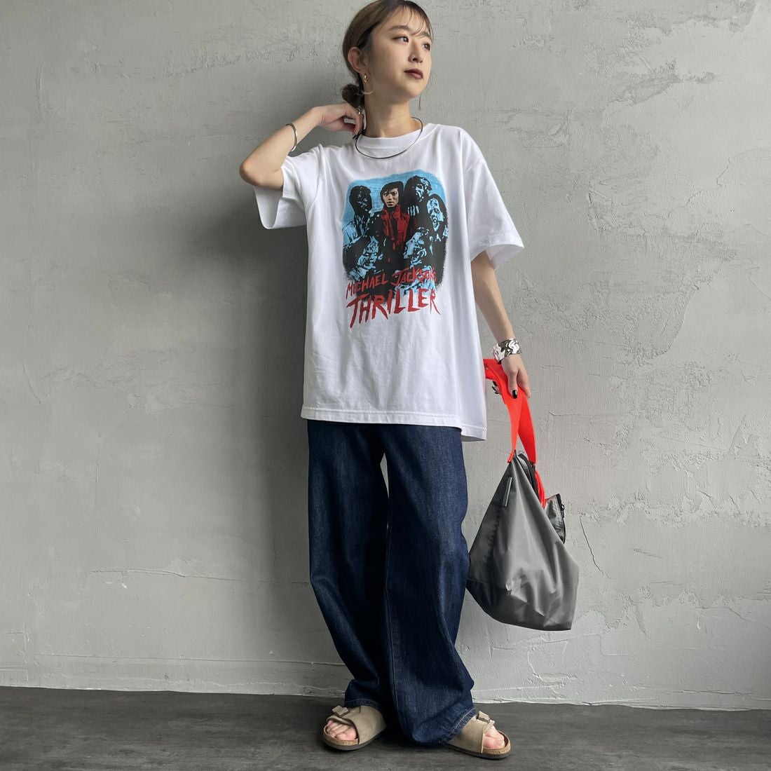 GOOD ROCK SPEED [グッドロックスピード] MICHAEL JACKSON PHOTO T-SHIRT by GOOD ROCK SPEED [25MJK002W] WHITE &&モデル身長：150cm 着用サイズ：F&&