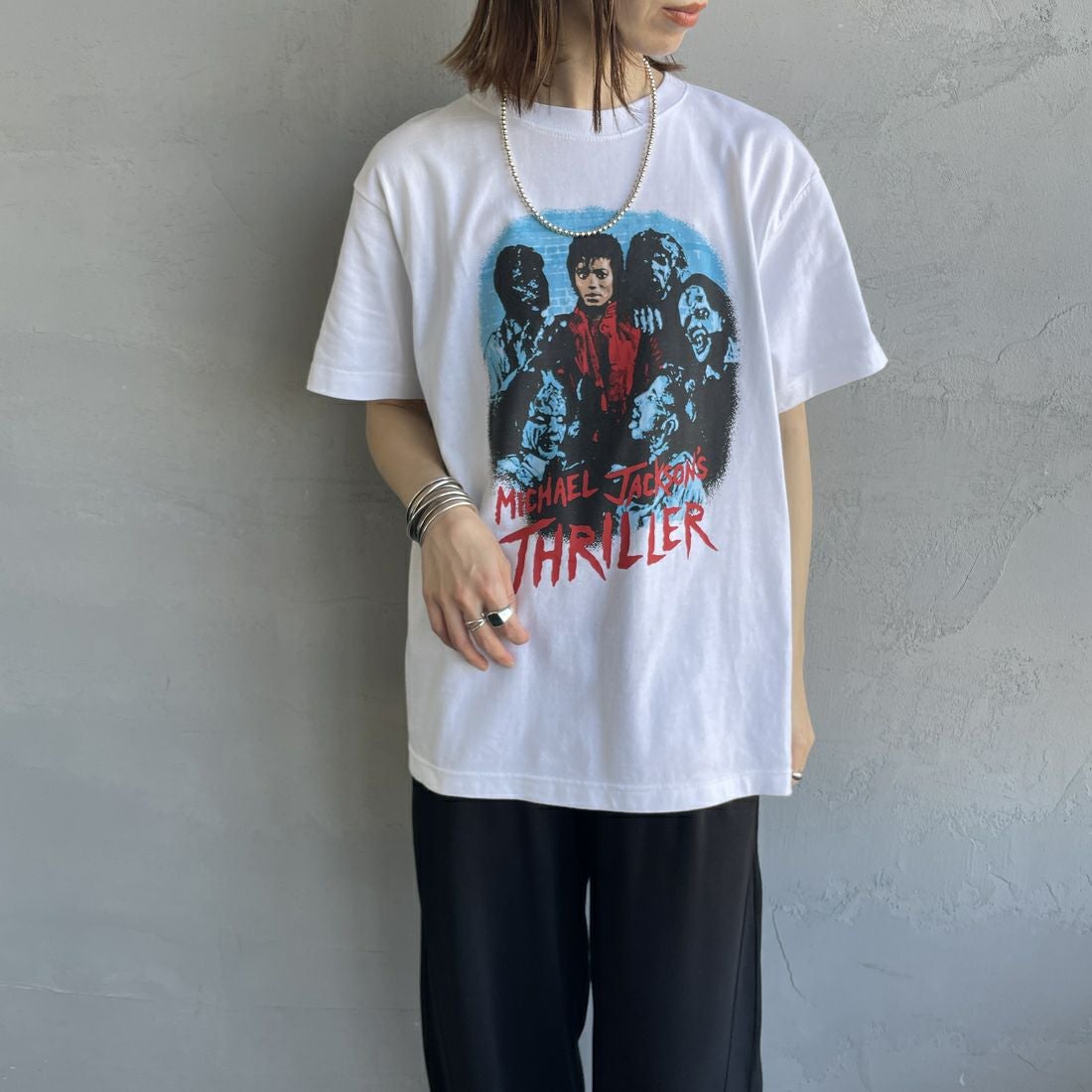 GOOD ROCK SPEED [グッドロックスピード] MICHAEL JACKSON PHOTO T-SHIRT by GOOD ROCK SPEED [25MJK002W] WHITE &&モデル身長：158cm 着用サイズ：F&&