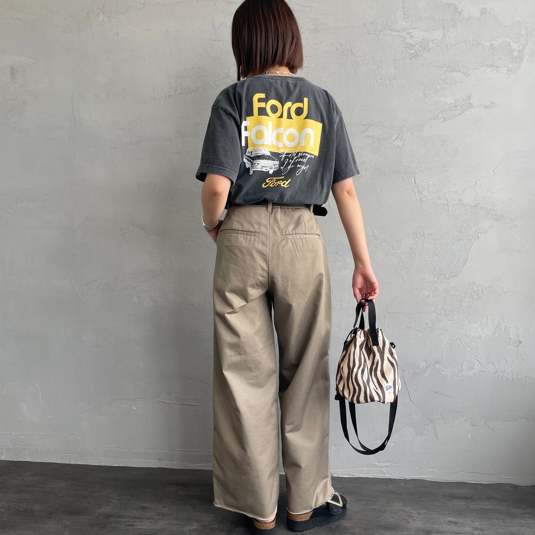 GOOD ROCK SPEED [グッドロックスピード] ファルコン Tシャツ [25FOD009W] CHARCOAL &&モデル身長：160cm 着用サイズ：F&&