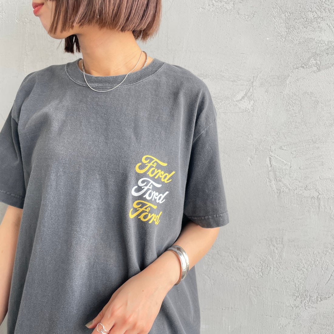 GOOD ROCK SPEED [グッドロックスピード] ファルコン Tシャツ [25FOD009W] CHARCOAL &&モデル身長：160cm 着用サイズ：F&&