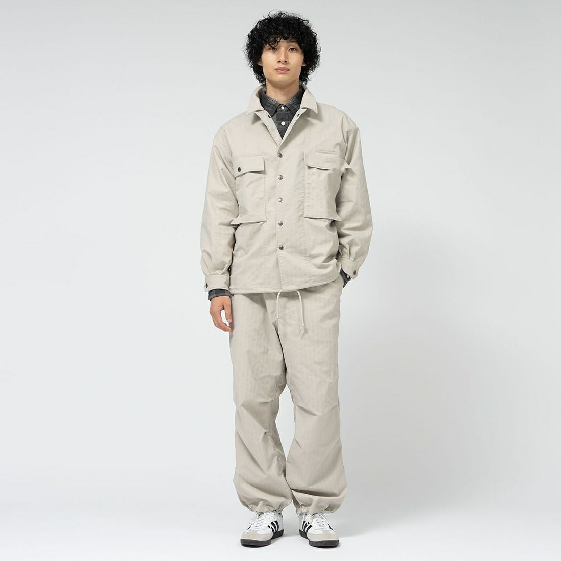 THE NORTH FACE PURPLE LABEL [ザ ノースフェイス パープルレーベル] ヘリンボーンフィールドジャケット [N25SA034] LB L BEIG &&モデル身長：180cm 着用サイズ：M&&