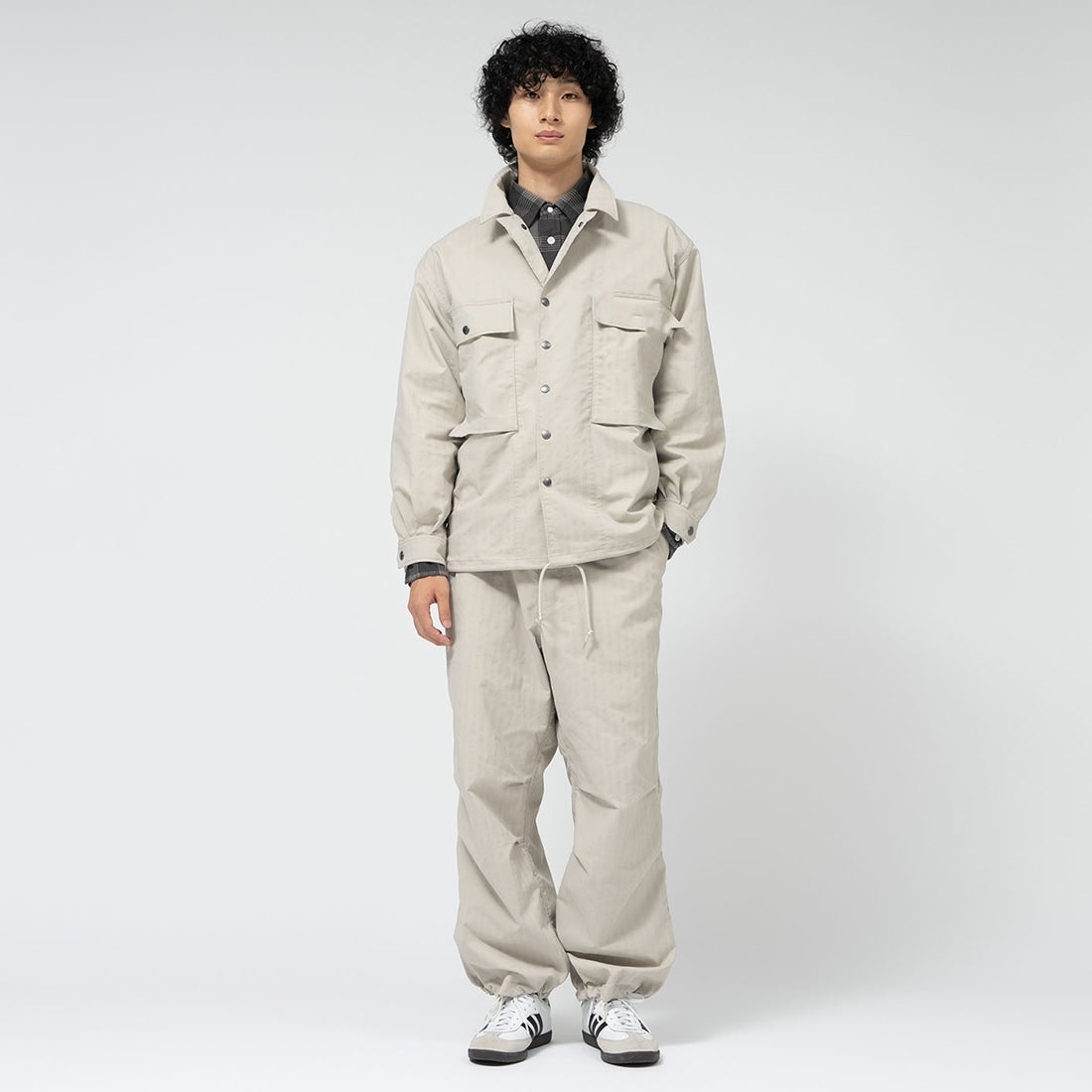 THE NORTH FACE PURPLE LABEL [ザ ノースフェイス パープルレーベル] ヘリンボーンフィールドジャケット [N25SA034] LB L BEIG &&モデル身長：180cm 着用サイズ：M&&