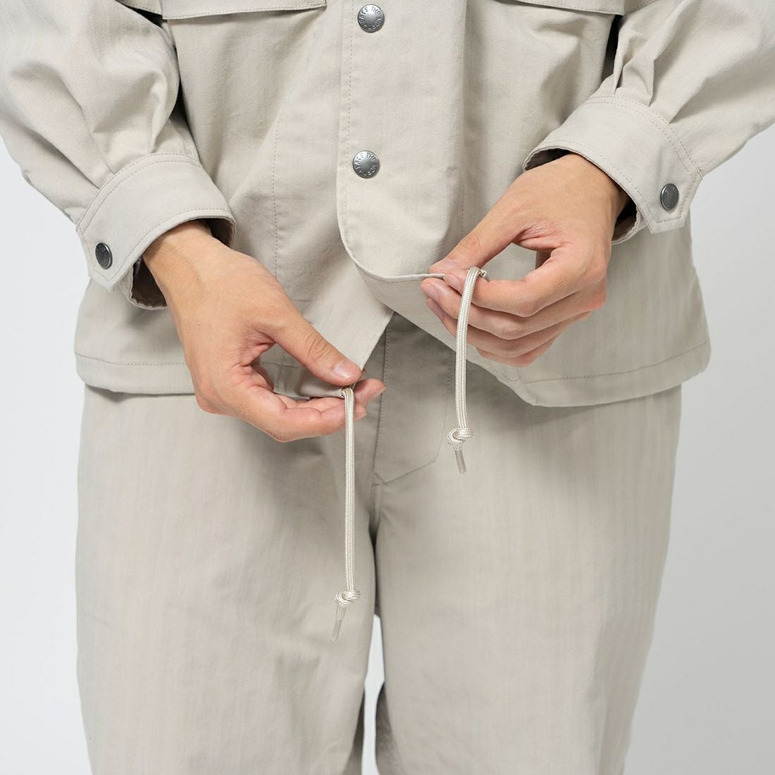 THE NORTH FACE PURPLE LABEL [ザ ノースフェイス パープルレーベル] ヘリンボーンフィールドジャケット [N25SA034] LB L BEIG &&モデル身長：180cm 着用サイズ：M&&