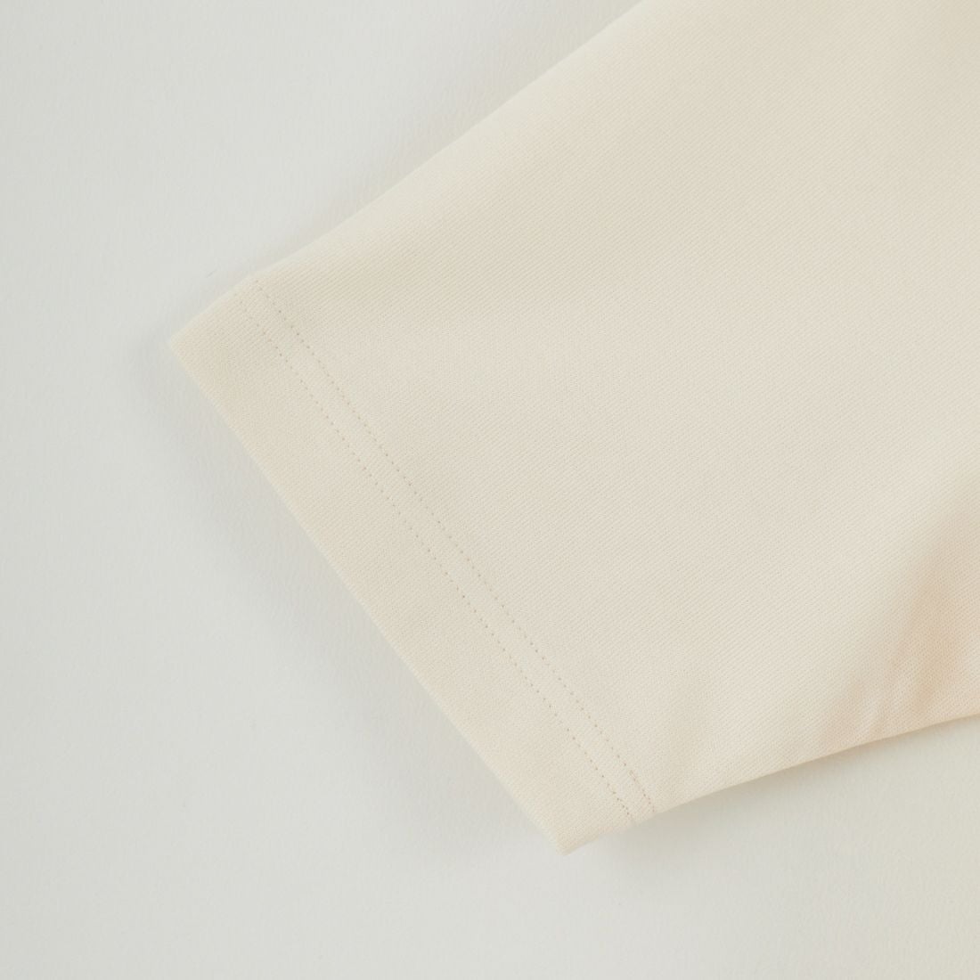 LACOSTE [ラコステ] ロゴ刺繍ショートスリーブスウェット [SH6418] XFJ ECRU