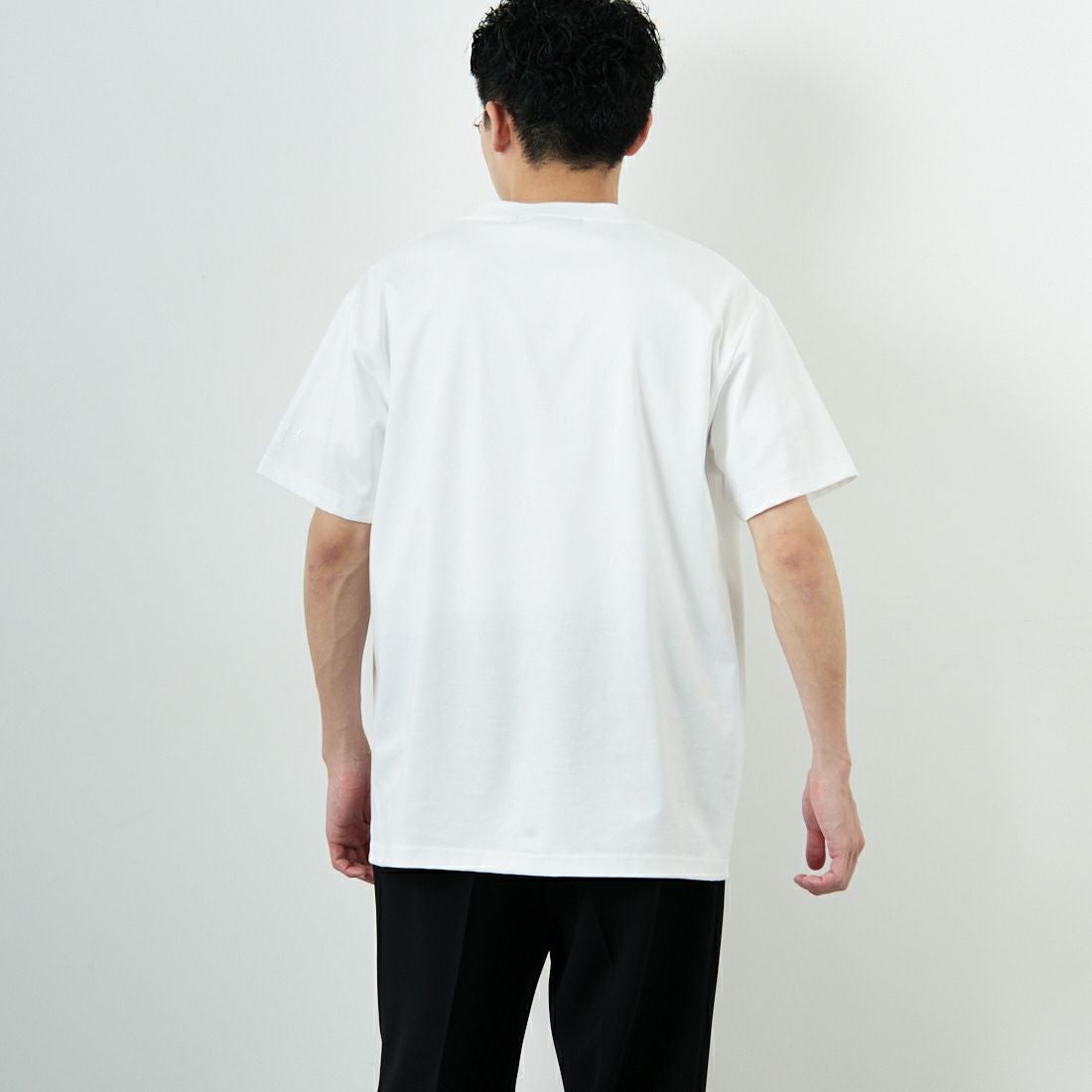 TATRAS [タトラス] RISTEN ショートスリーブTシャツ [MTKE25S8037-M] WHITE&&モデル身長：168cm 着用サイズ：2&&