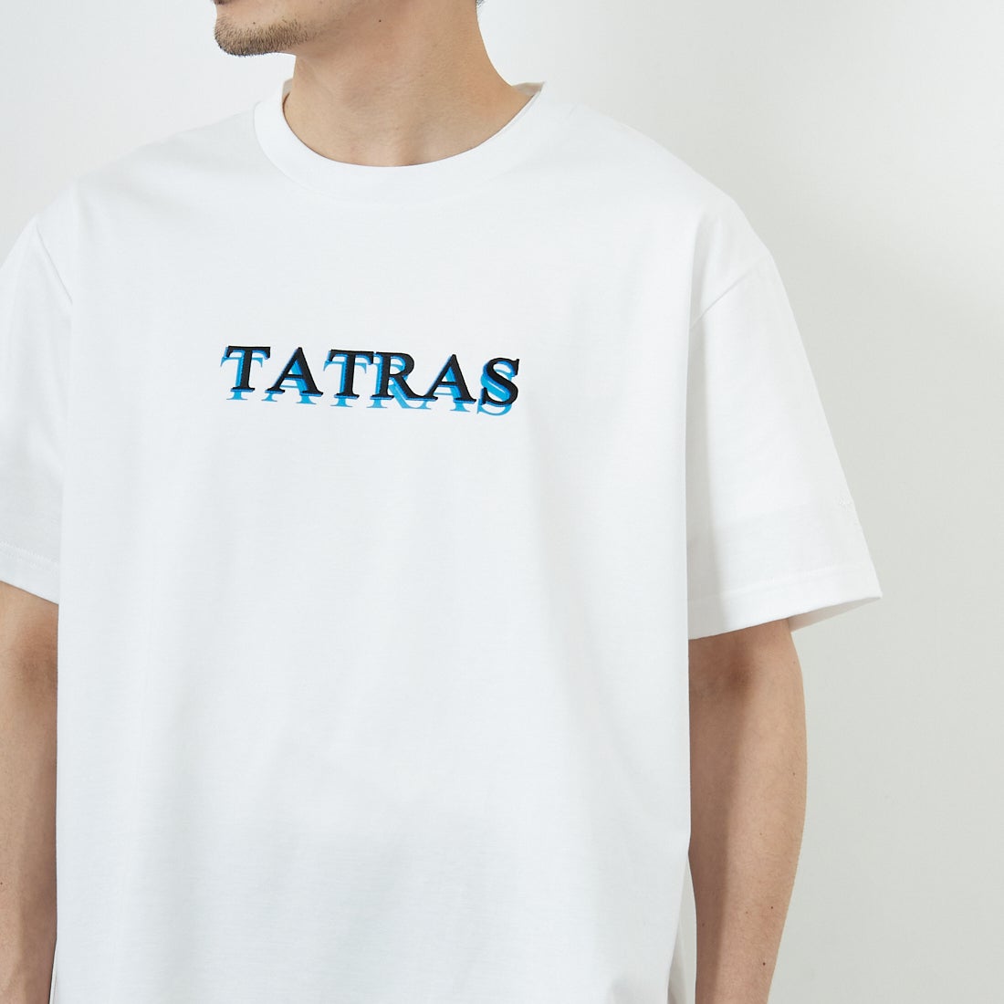 TATRAS [タトラス] RISTEN ショートスリーブTシャツ [MTKE25S8037-M] WHITE&&モデル身長：168cm 着用サイズ：2&&