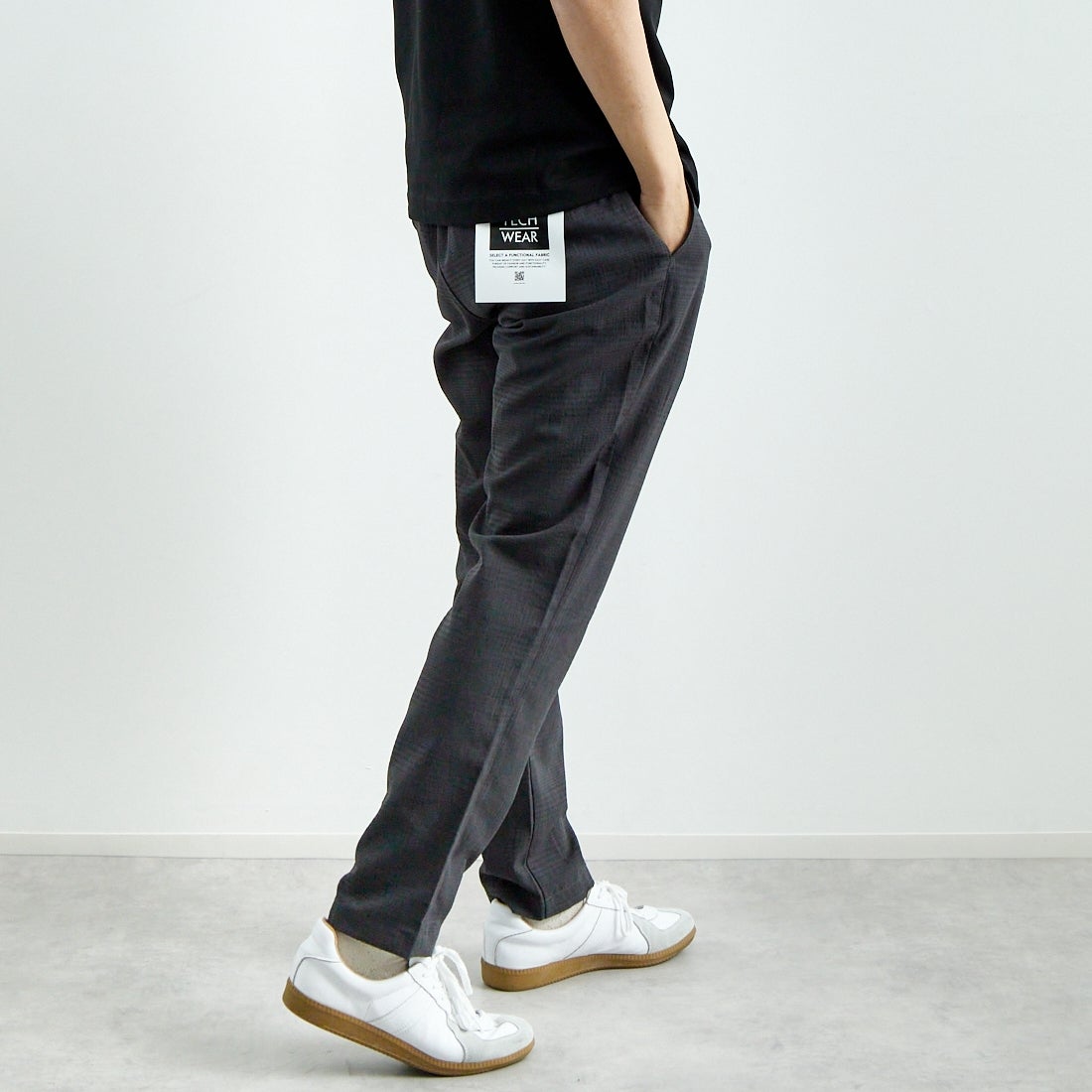 Jeans Factory Clothes [ジーンズファクトリークローズ] EVALETリランチャ1Pイージートラウザー [JFC-252-004] CHK BLK &&モデル身長：179cm 着用サイズ：L&&