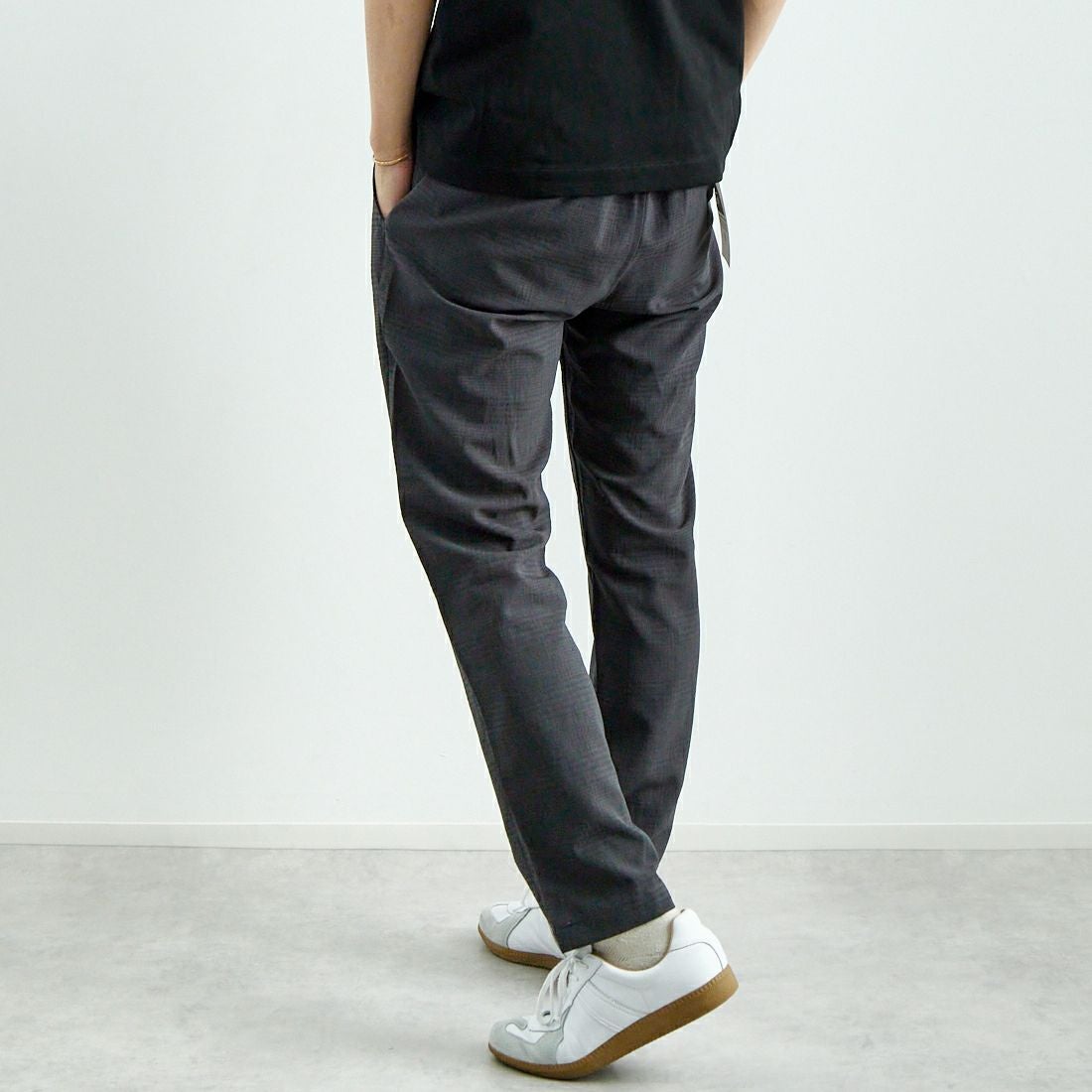 Jeans Factory Clothes [ジーンズファクトリークローズ] EVALETリランチャ1Pイージートラウザー [JFC-252-004] CHK BLK &&モデル身長：179cm 着用サイズ：L&&