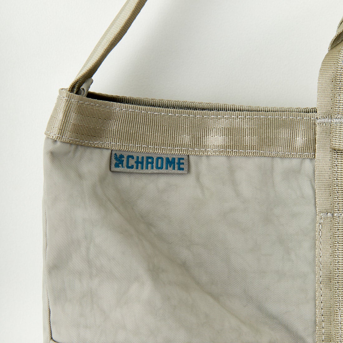 CHROME [クローム] グローサリートート メッセンジャーバッグ 28L [JP239] SG