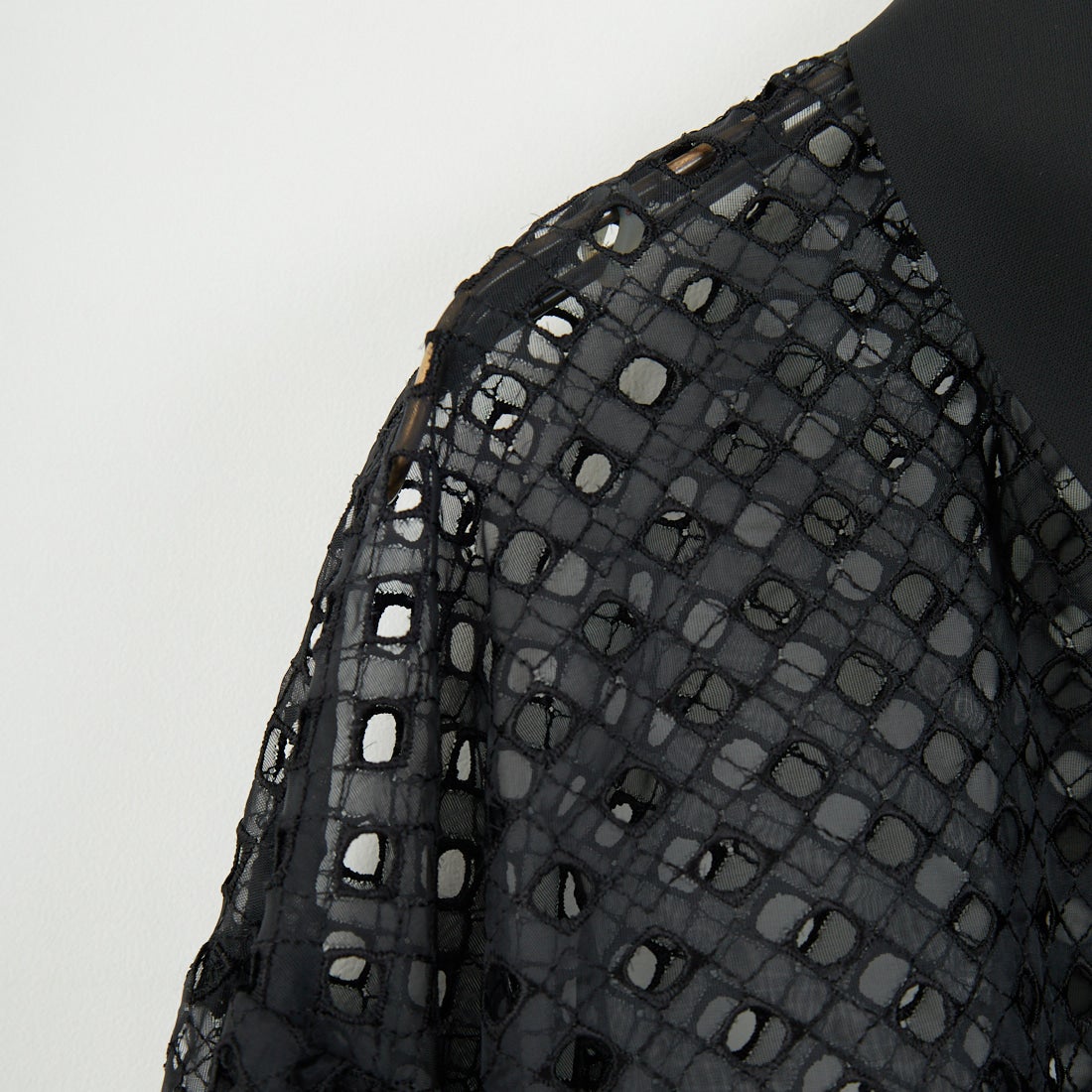 STELLA CIFFON [ステラシフォン] ジオメトリーレース刺繍シャツ [ST1-25403] 80 BLACK