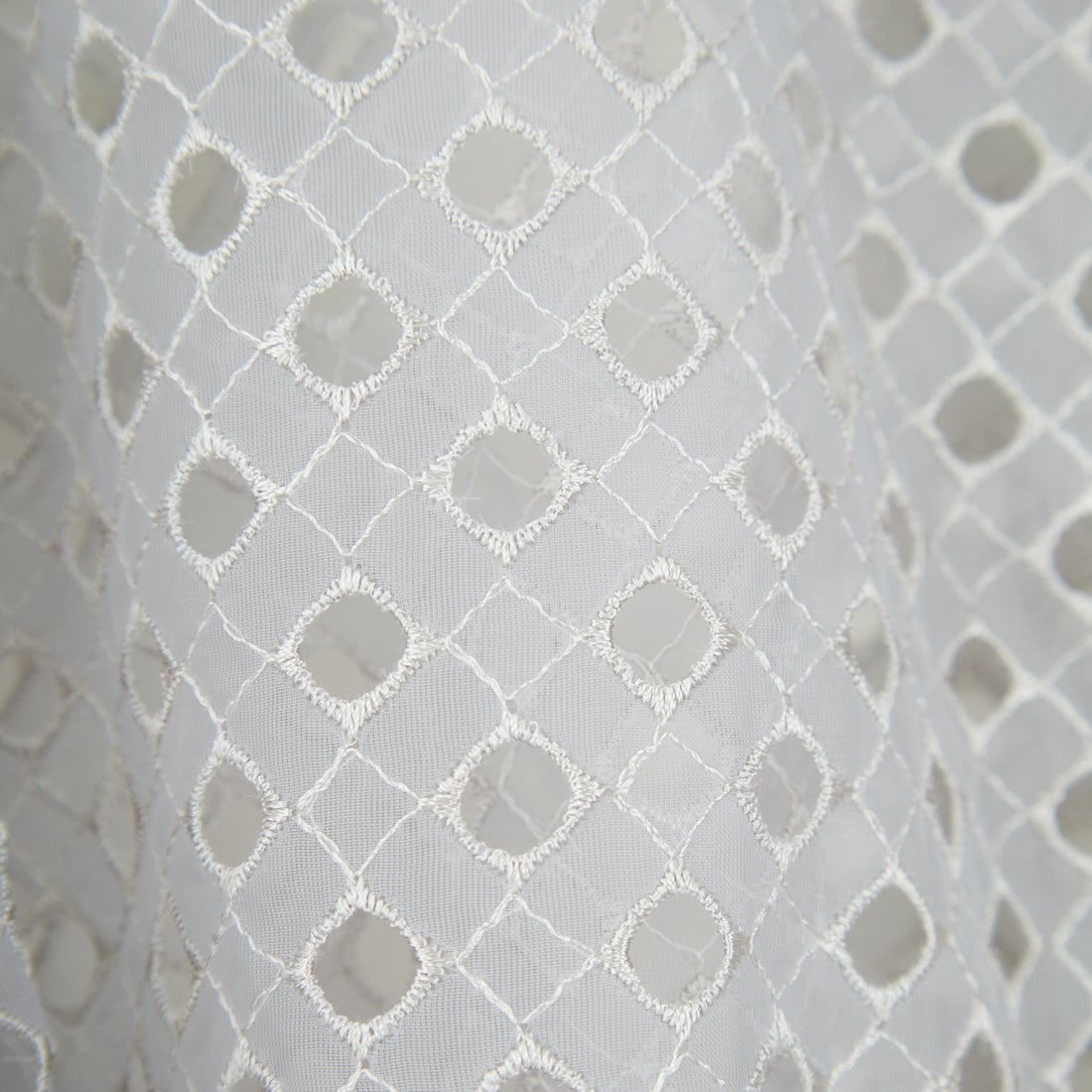 STELLA CIFFON [ステラシフォン] ジオメトリーレース刺繍シャツ [ST1-25403] 81 GRAY