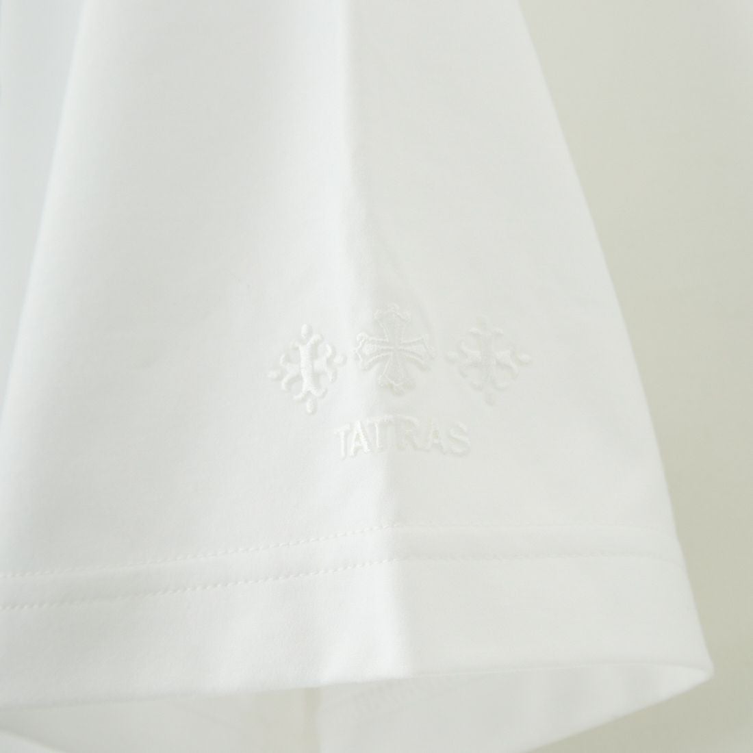 TATRAS [タトラス] INIGO ショートスリーブTシャツ [MTKE25S8036-M] WHITE