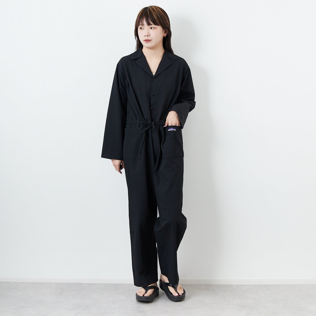 BLACK&&モデル身長：167cm 着用サイズ：F&&