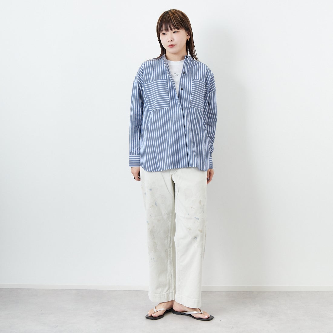 marmors [マルモア] バンドカラー ストライプブラウス [0225101029] BLUE &&モデル身長：167cm 着用サイズ：36&&