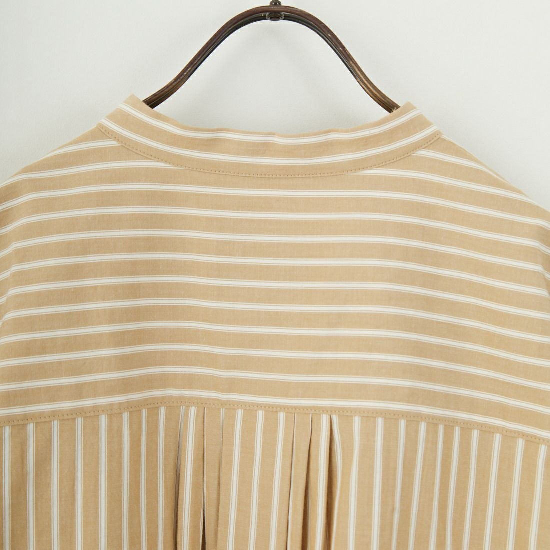 marmors [マルモア] バンドカラー ストライプブラウス [0225101029] BEIGE