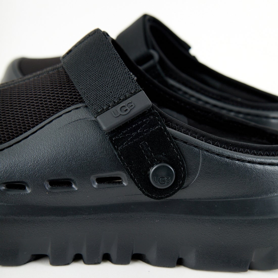 UGG [アグ] ピークモッド [1166912] BLACK